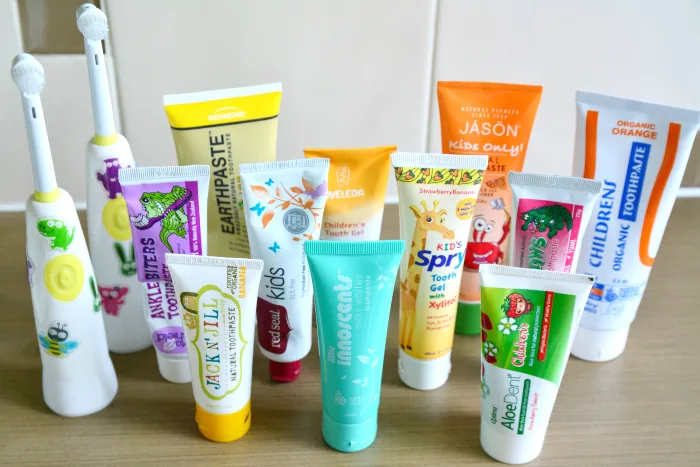 La mejor pasta dentífrica para niños Selecciones basadas en la edad y lo que recomiendan los dentistas pediátricos