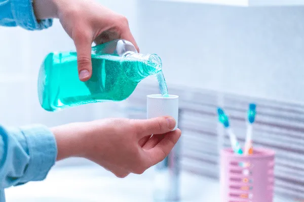 Lendir Obat Kumur: Penyebab dan Cara Mengatasinya