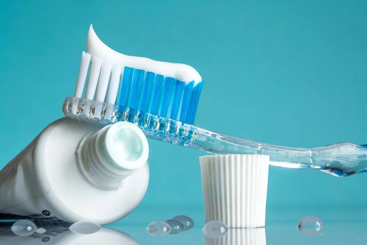 Explicación sobre la pasta de dientes natural sin flúor
