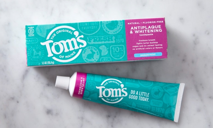Pasta Gigi Antiplak dan Pemutih Bebas Fluoride Tom's of Maine